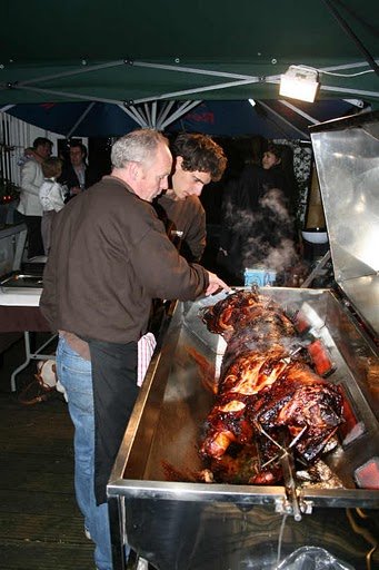 big-roast-hog-roast-wedding-chef